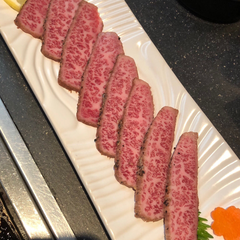 牛タタキ(宮崎牛専門店 牛匠)