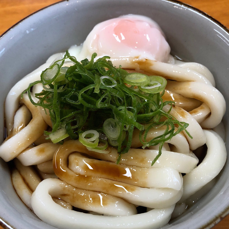 冷やし温玉伊勢うどん(一楽亭)