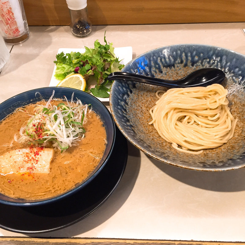 濃厚エビ味噌つけ麺(みつか坊主 醸 （カモシ）)