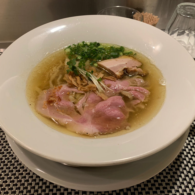 塩らーめん(麺や庄の gotsubo)