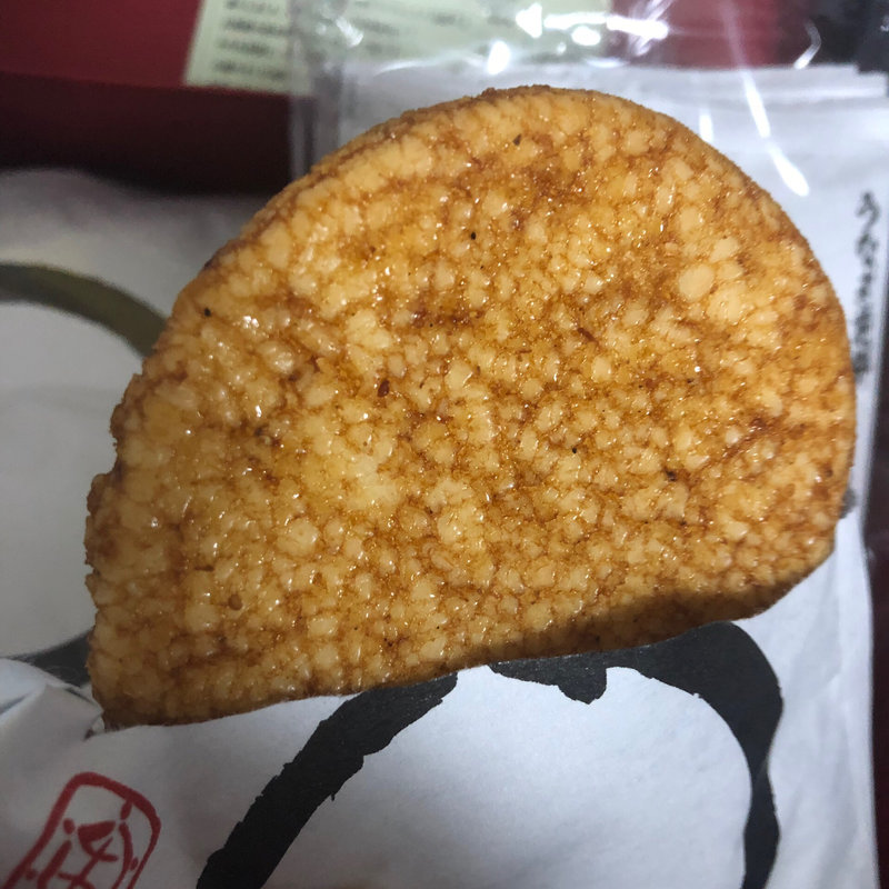 うなぎ煎餅(（株）草加亀楽煎餅本舗八幡店)