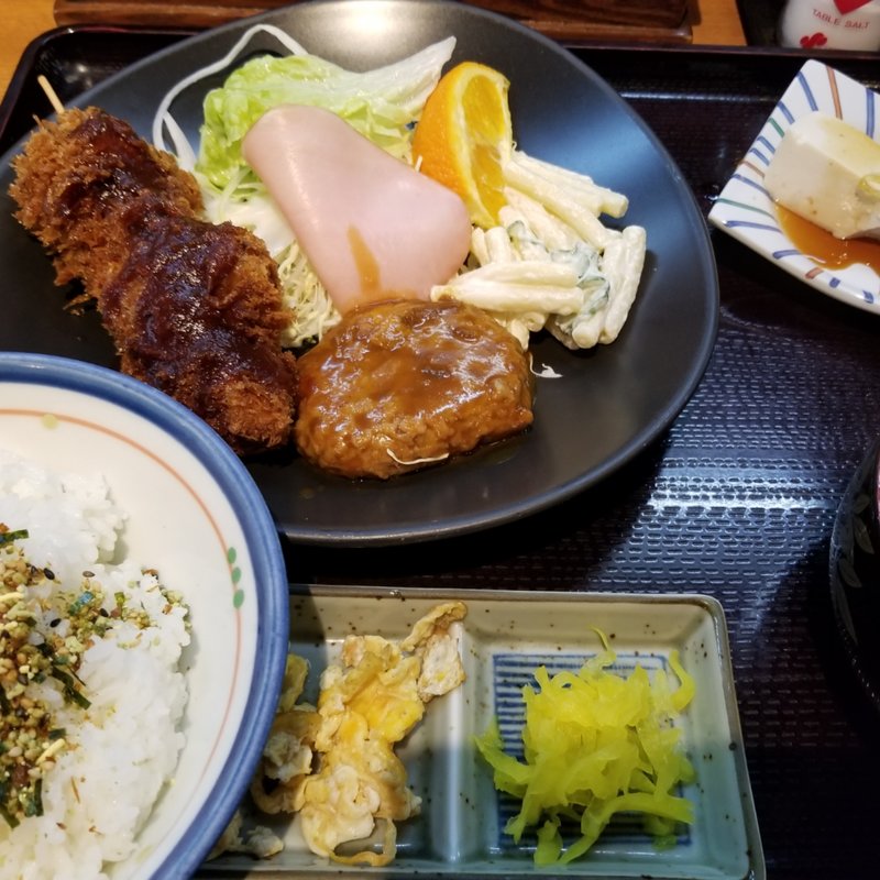 盛り合わせランチ(栄太呂)