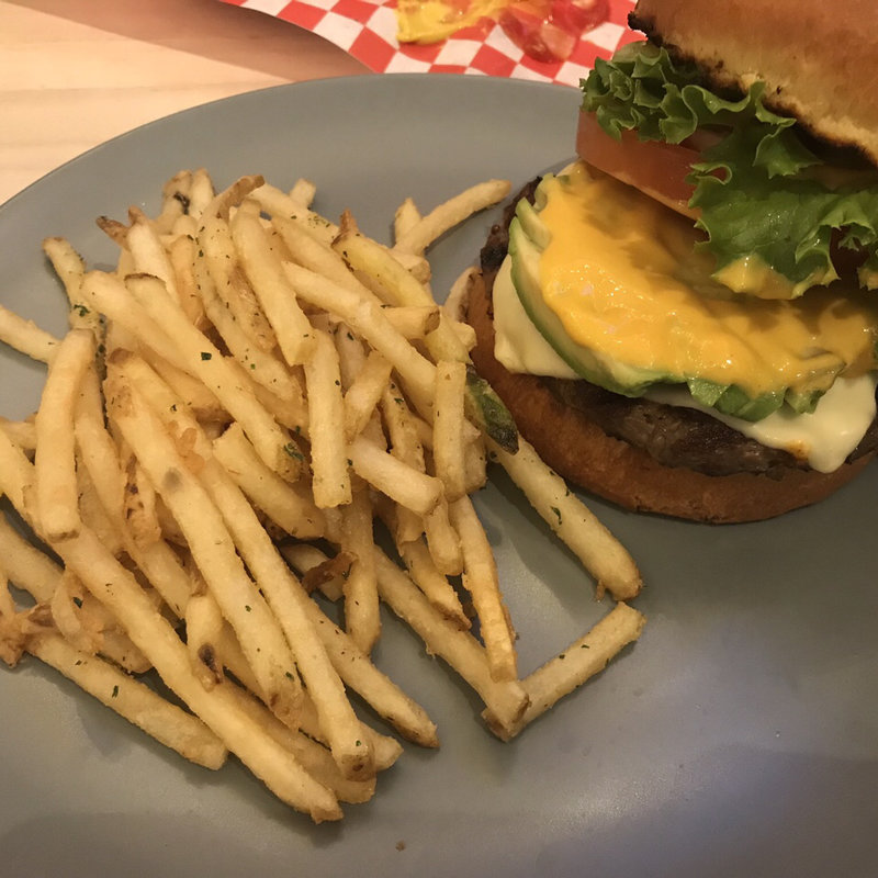 (Teddy’s Bigger Burgers)