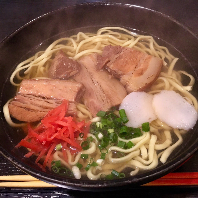 沖縄そば(沖縄料理わがん)