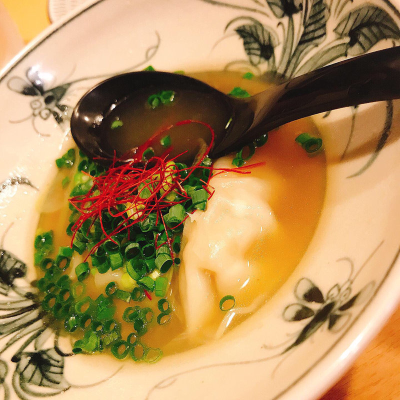 うどん出汁の水餃子(かくれ酒場 うどん大學)
