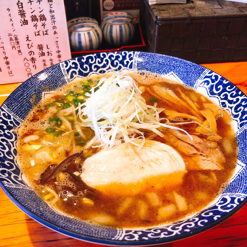 鶏白湯　醤油(麺や 亀陣)