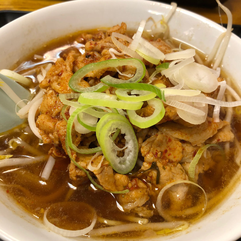 ニクシチ麺(食事処・志野)