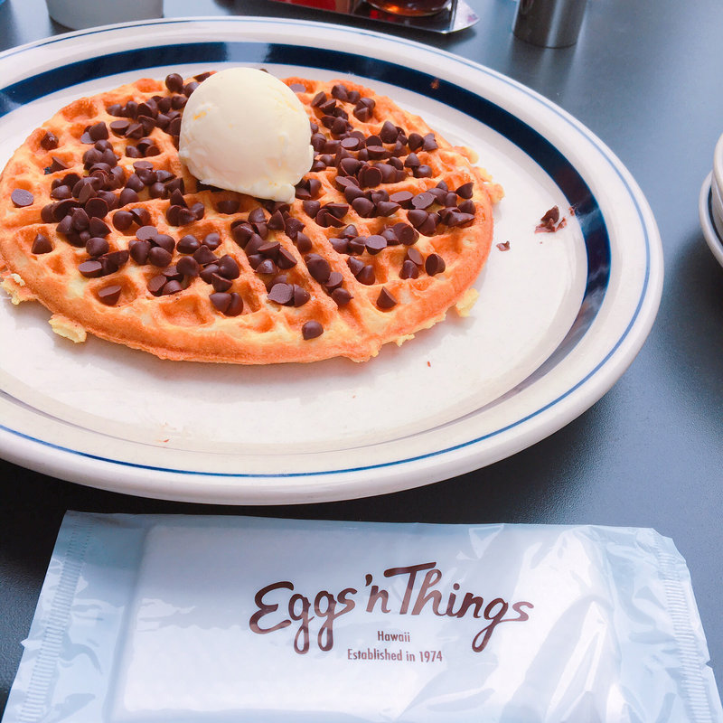 バターミルクワッフル(Eggs ’n Things 梅田茶屋町店)