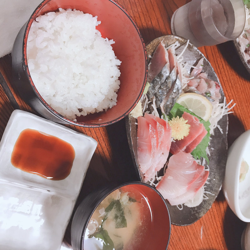 お刺身3点盛りランチ(食事処 熱海 祇園 （ギオン）)