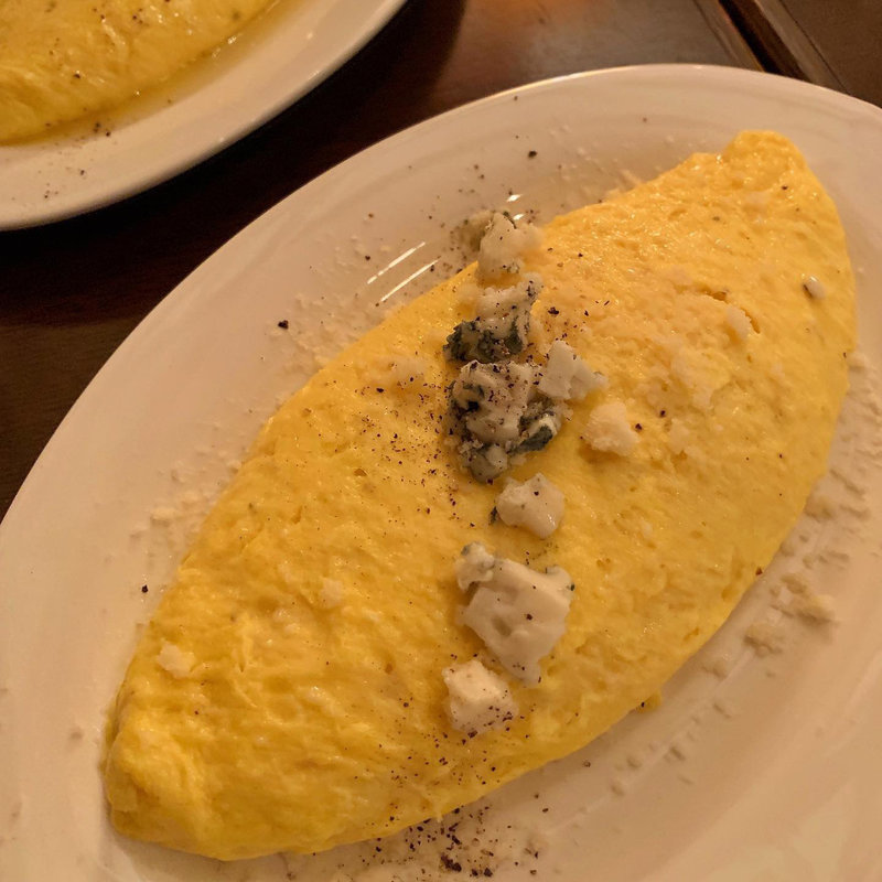 ロックフォールチーズ  オムレツ(バルネ)