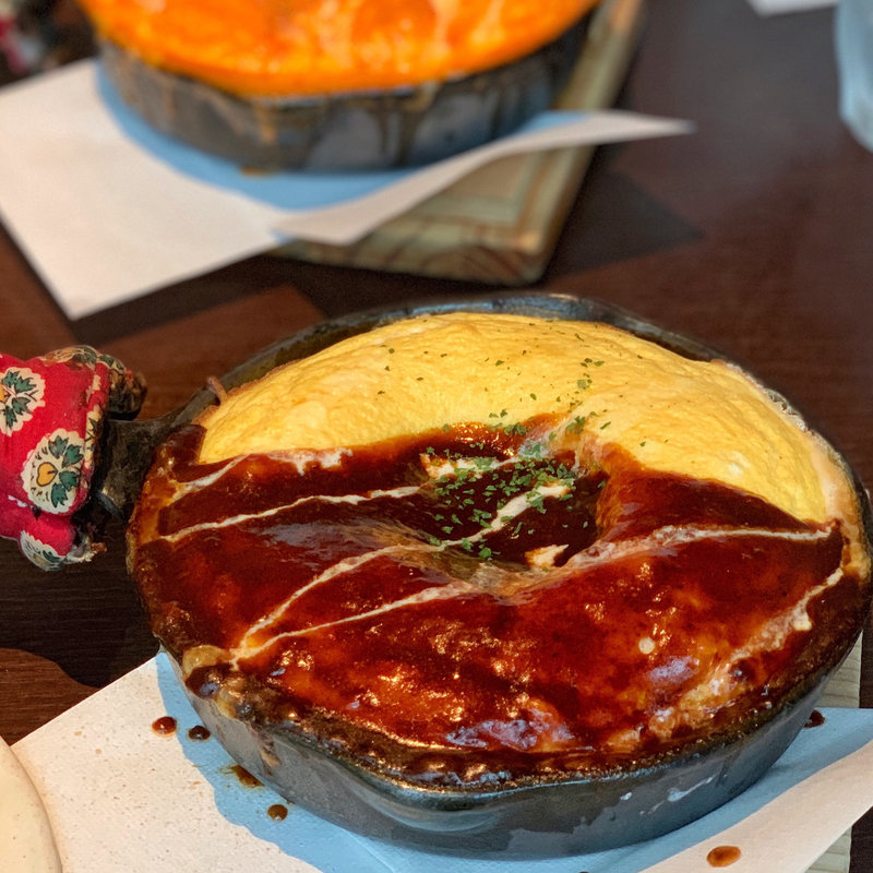 デミグラスソースオムライス(Bistro Tama)