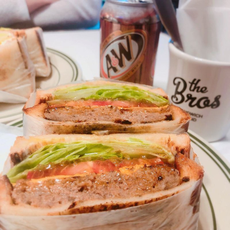 テキサスバーガー(ザ ブロス サンドイッチ スタンド （The Bros SANDWICH STAND）)