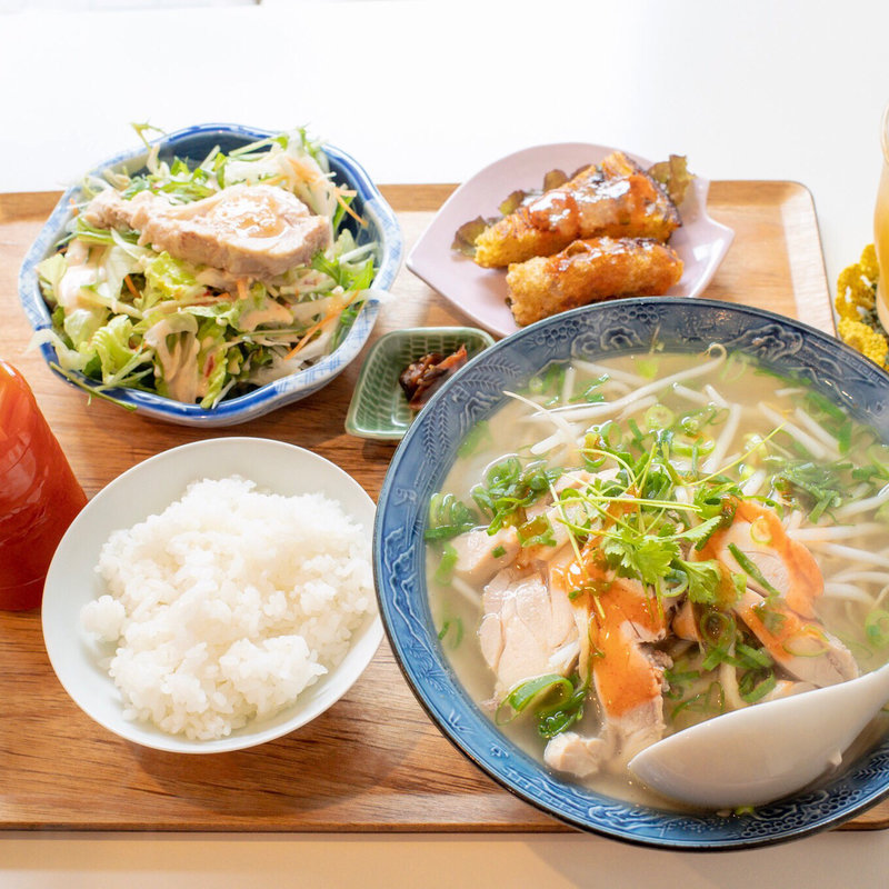 フォーガーランチセット(コアアン KHOA ANH 魚崎店)