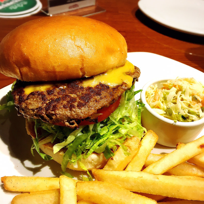 アウトバッカーバーガー(アウトバックステーキハウス 舞浜店)