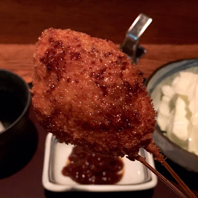 メンチカツ（串揚げ）(串揚げ ふくみみ)