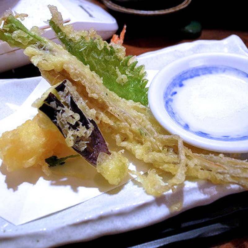 天ぷら盛合せ(讃岐うどん 蔵之介 （くらのすけ）)