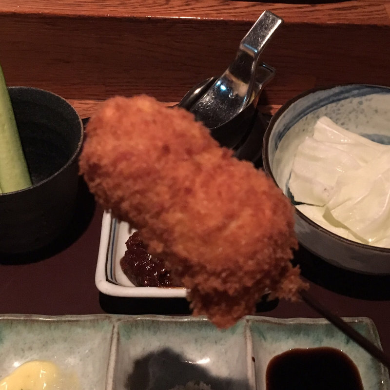 うずらの玉子とあらびきウインナー（串揚げ）(串揚げ ふくみみ)