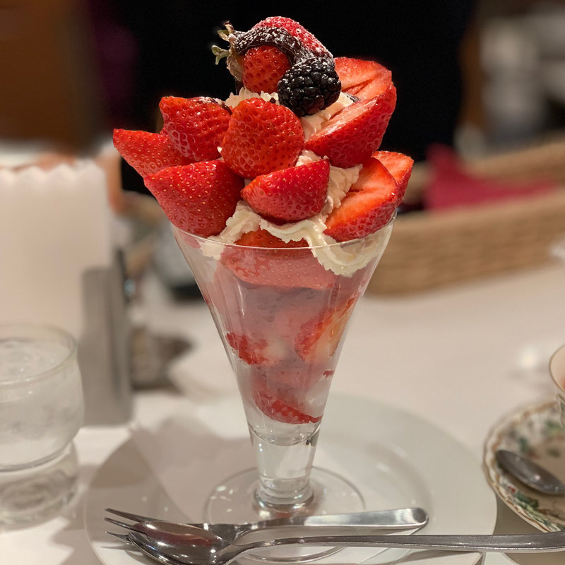あまおうのパフェ(果実園 東京店)
