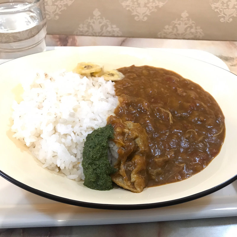 バナナチキンカレー(バナナジュース コリドール)