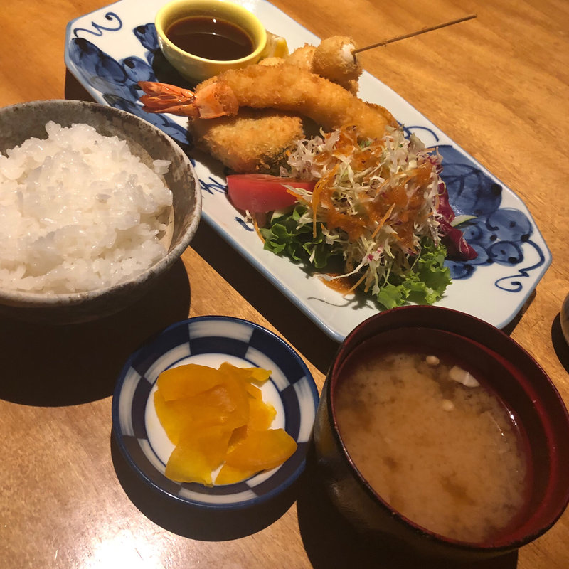 ミックス フライ定食(味処藤の坊本店)