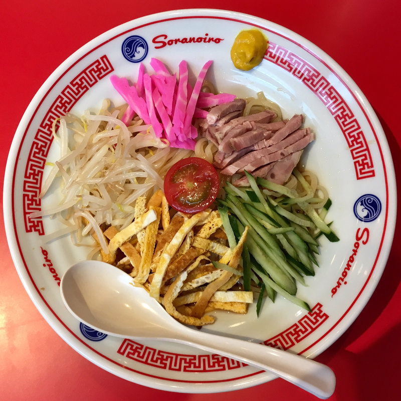 冷やし中華(ソラノイロ食堂 池袋店)