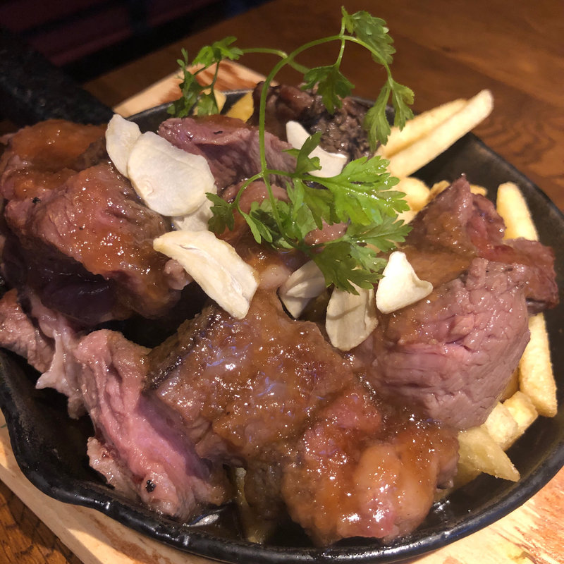 牛肩ロースのステーキ(ビストロボンテン 岩沼駅前店 （Bistro Bonten）)