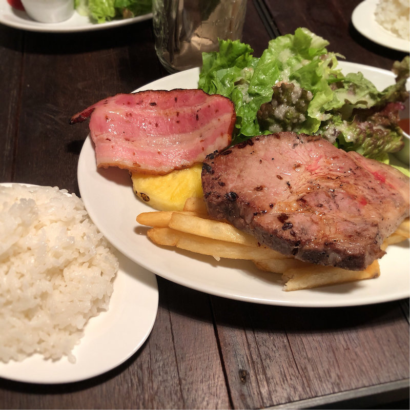 ローストポークプレート(ラムミートテンダー)