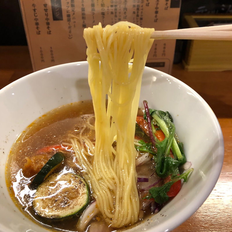 低糖質麺(醤油と貝と麺 そして人と夢 )