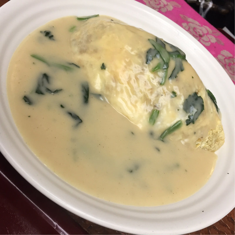 クリームオムライス(カレン)