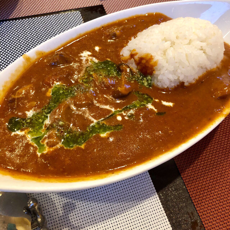 ビーフストロガノフ(ビストロ蛮 )