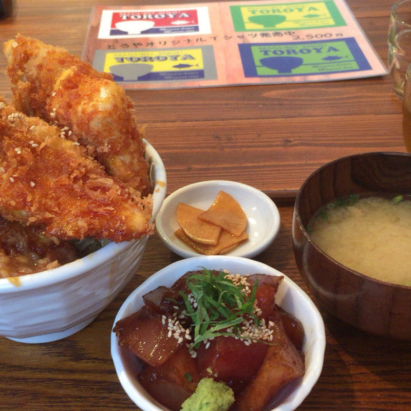 マグロカツ丼 7切(とろや )