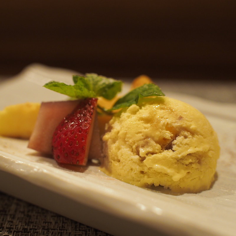 ドルチェ セミフレッドとチーズケーキ(北新地 伊庵)