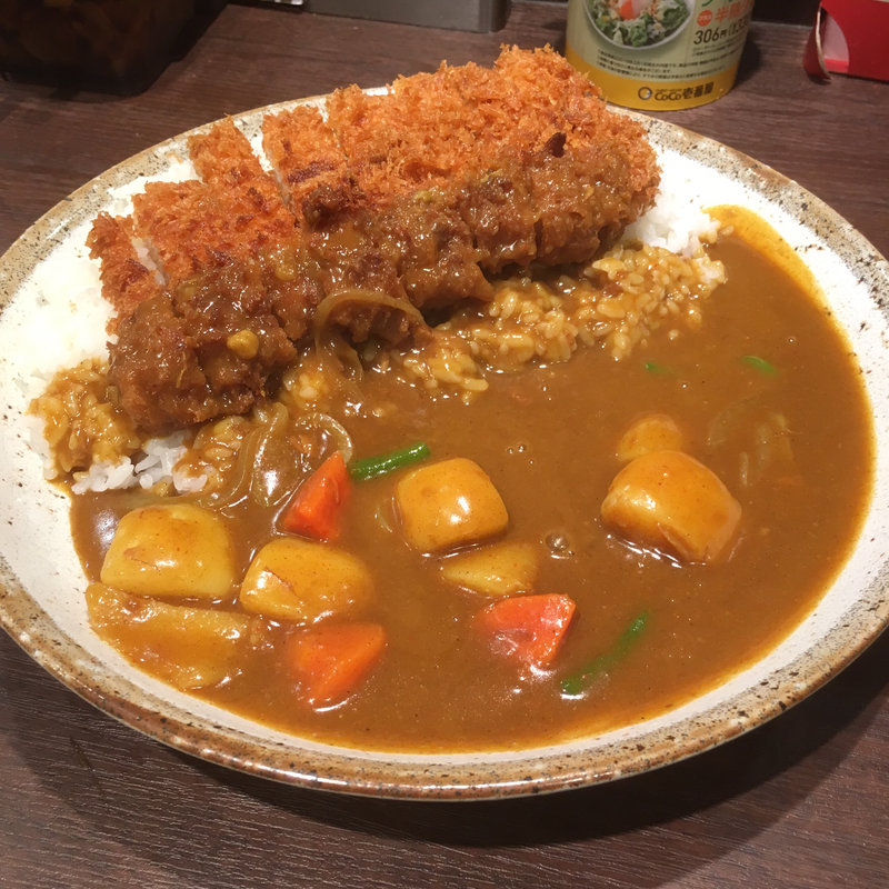 手仕込みとんかつカレー+野菜 3辛(CoCo壱番屋 中区伏見通店)