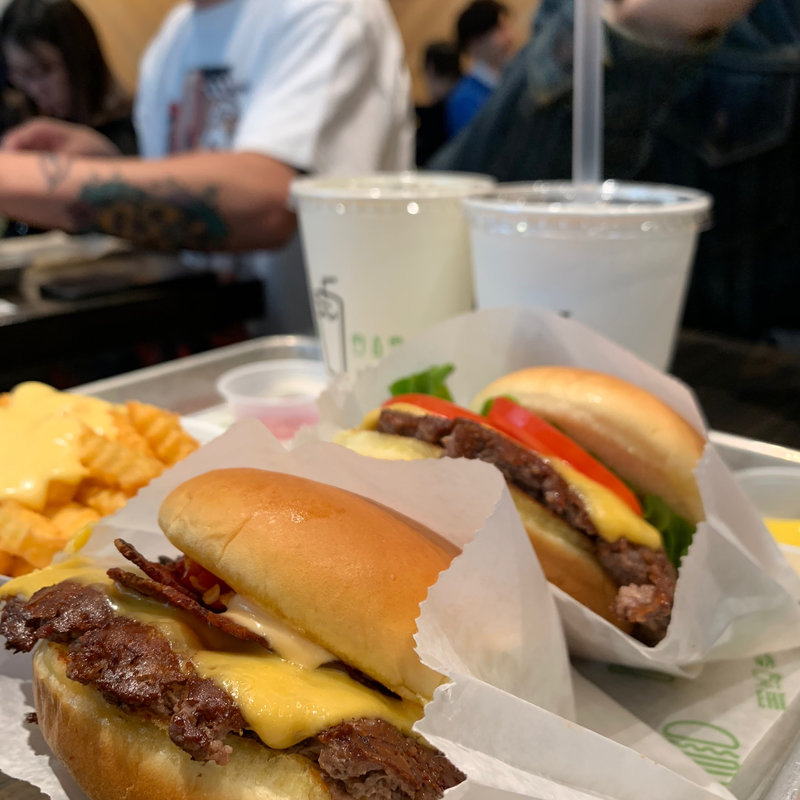 ハンバーガー(SHAKE SHACK)