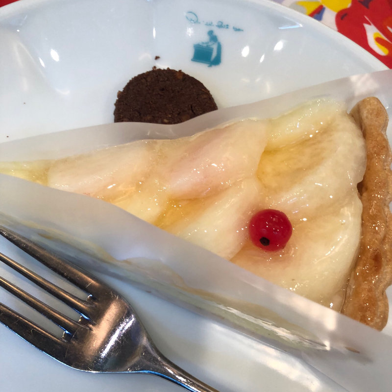 桃のタルト(キルフェボン青山店)