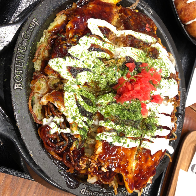 広島焼き(ぼてぢゅう屋台 三井アウトレットパーク入間店)