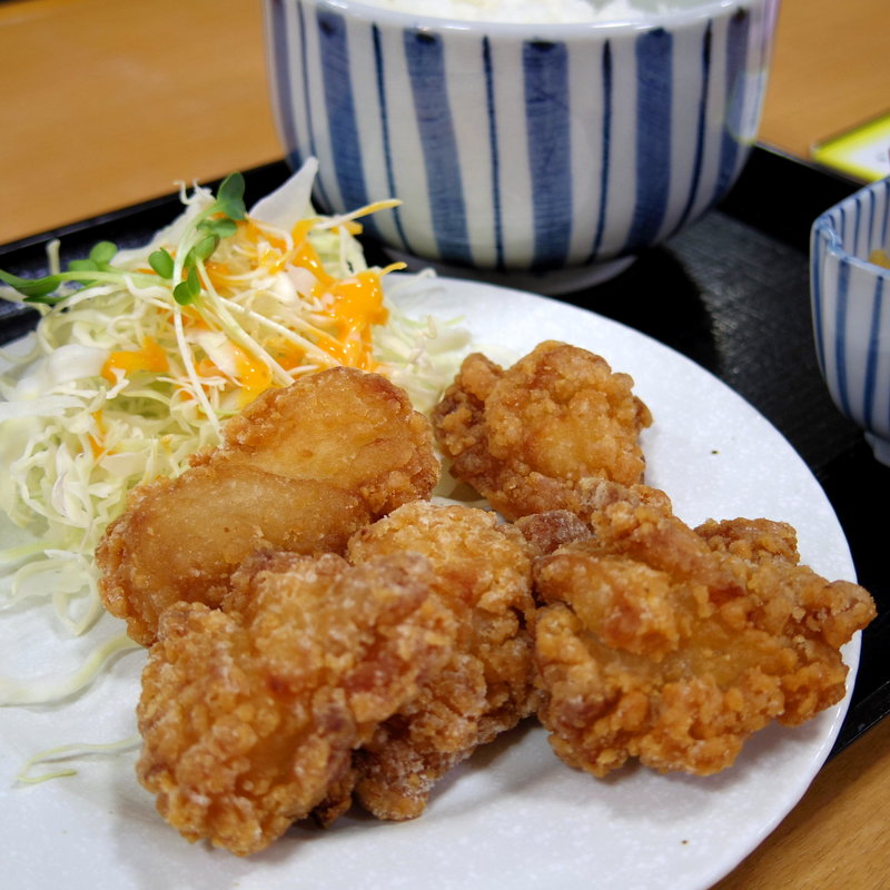 鶏の竜田揚げ定食(長者亭 )
