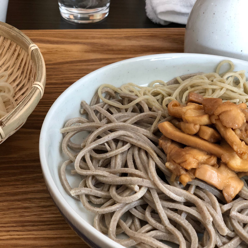 かしわ蕎麦(更來 （サライ）)