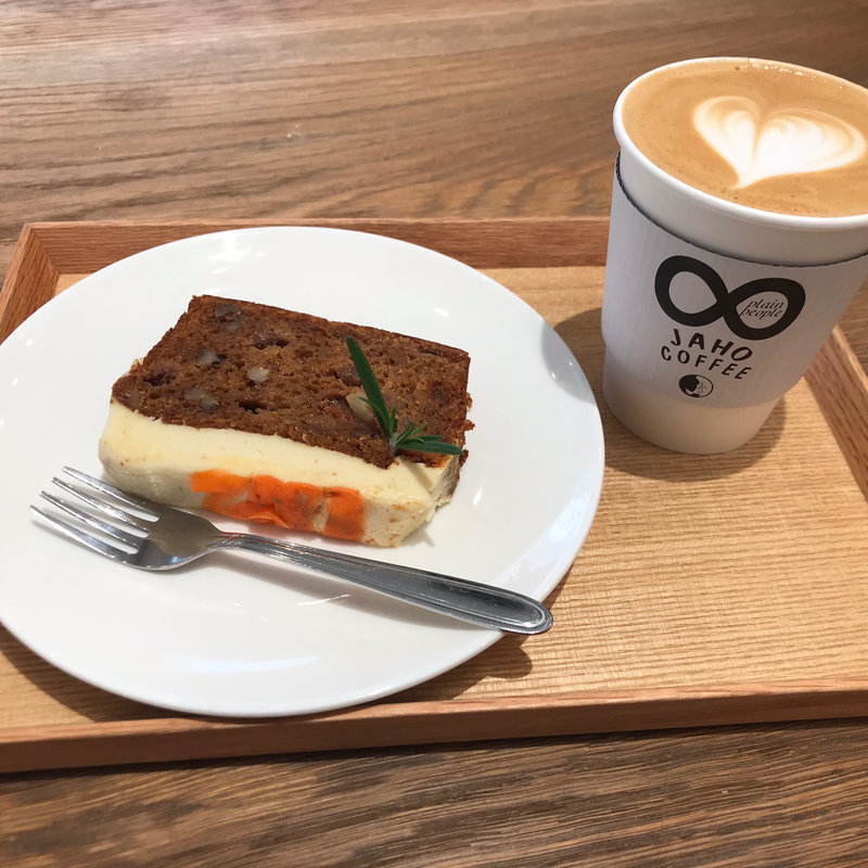 カフェラテ(ヤホ コーヒー アット プレイン ピープル)