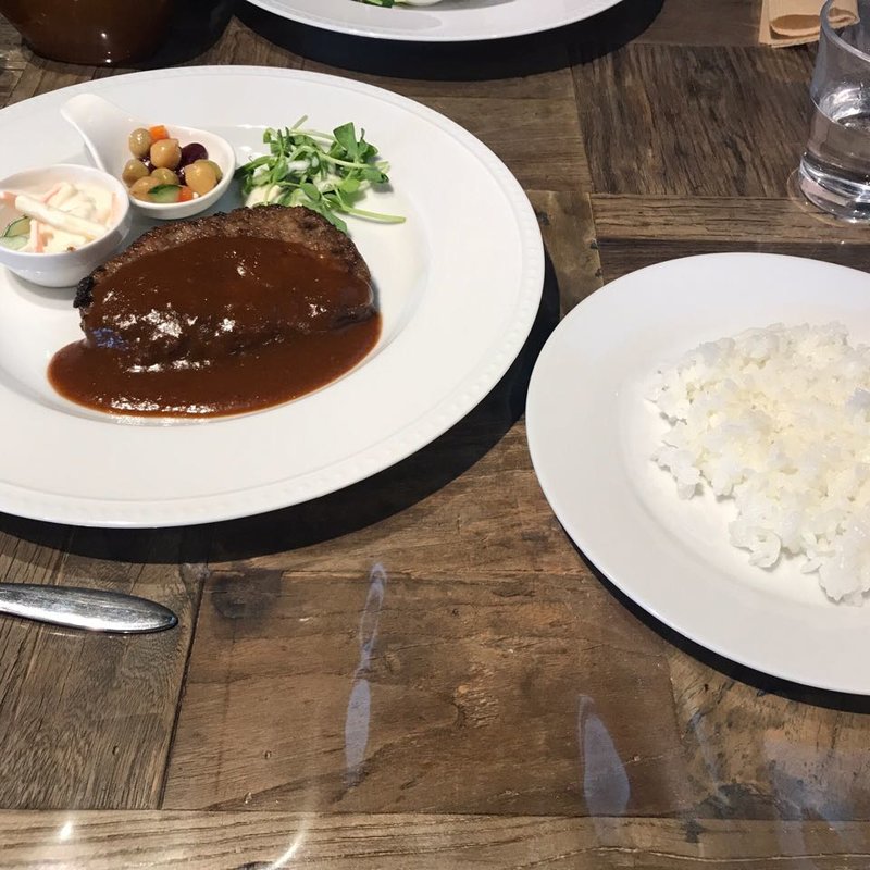 (ビストロ ヴァンヌフ （Bistro Vingt-Ne）)