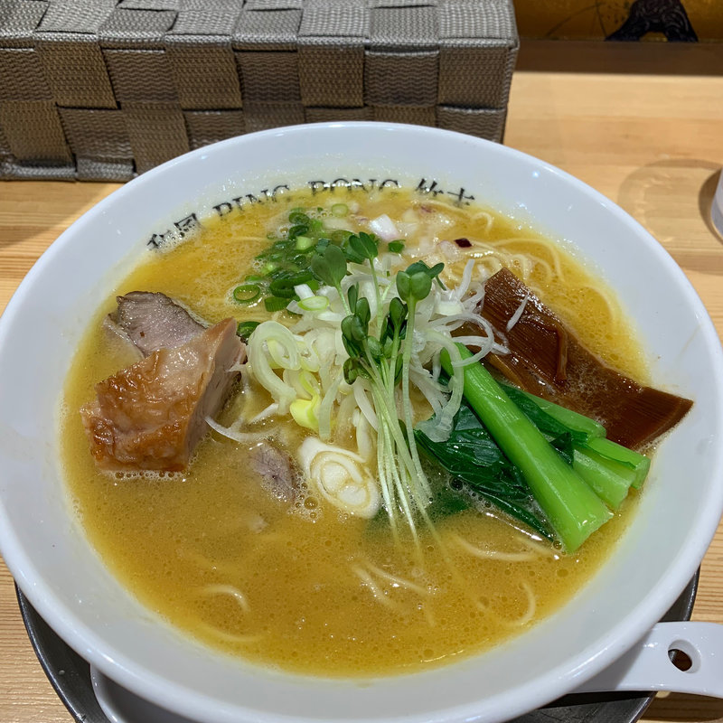濃いラーメン(和風ピンポン竹末)