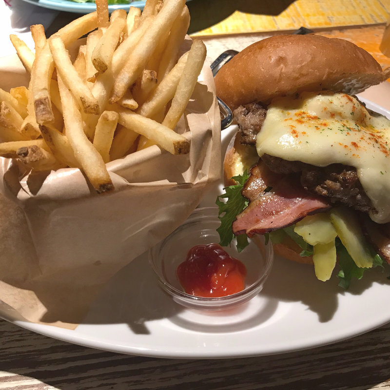 マウナケアバーガー(Kona's Coffee 仙川店)