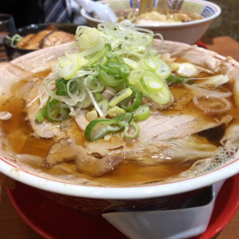 あっさりネギだく花びらチャーシュー大盛(長尾中華そば 神田店)