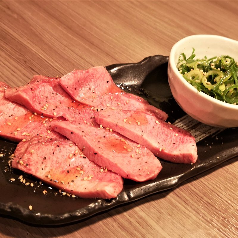 ネギ塩タン (水七輪炭火 焼肉 北浜 にくや)