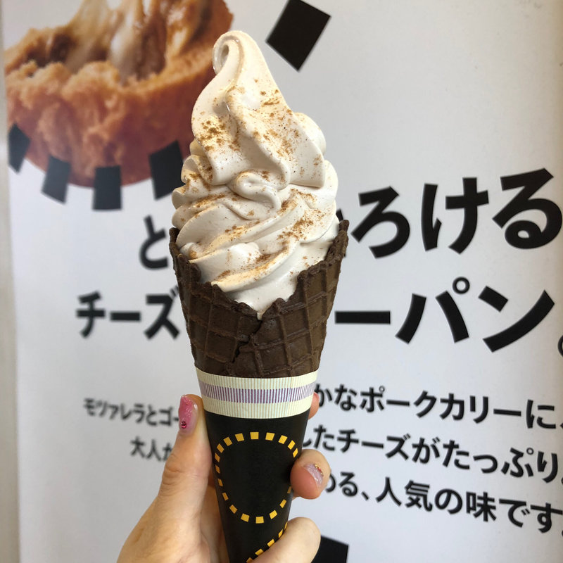 チャイソフトクリーム(新宿中村屋 カリーパンショップ 海老名サービスエリア(下り線)店)