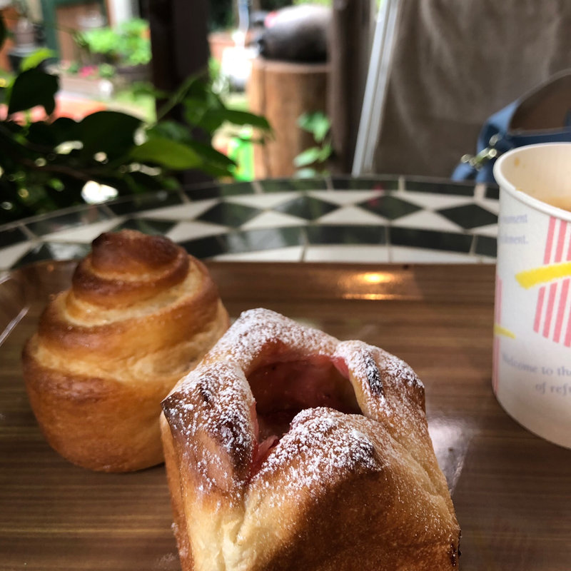 (庭のパン屋さん )