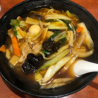 広東麺(達磨 （ダルマ）)