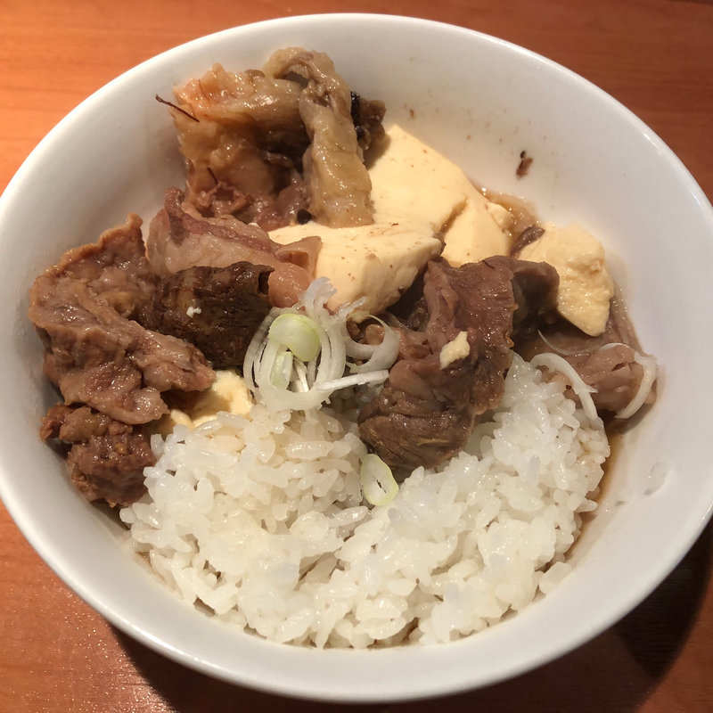 和牛煮込み丼(Gracia)
