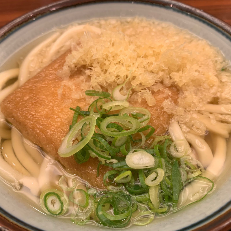 きつねうどん(讃岐製麺 麦まる 八重洲地下街南口店)