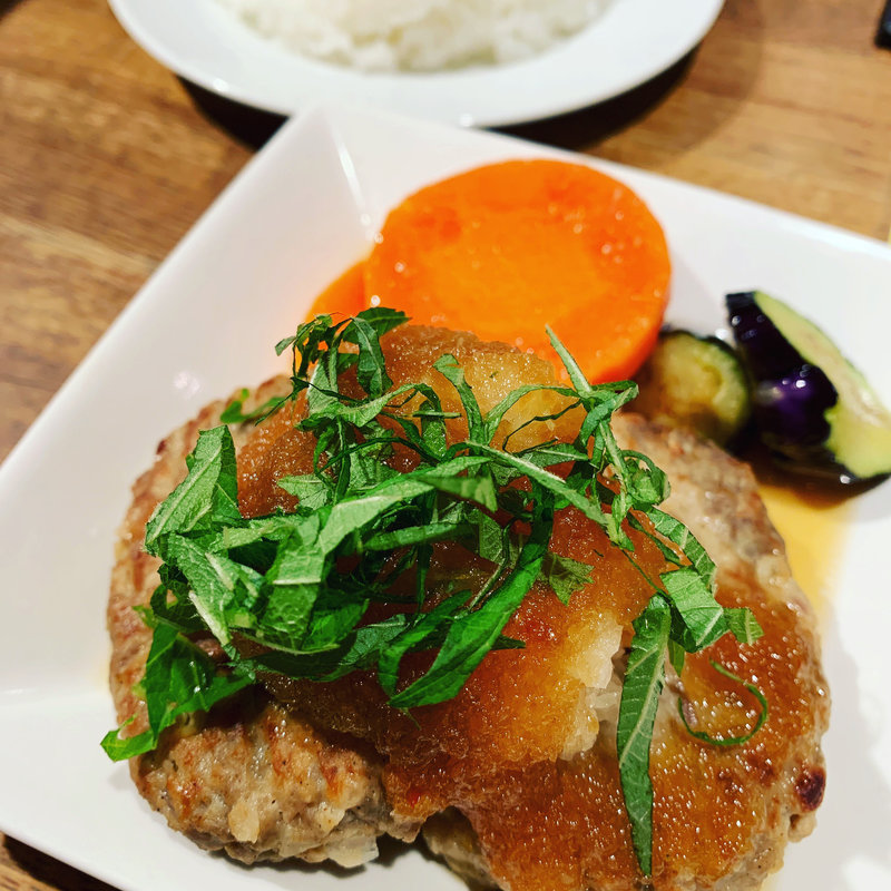 ハンバーグ(６７８（ロクナナハチ）)